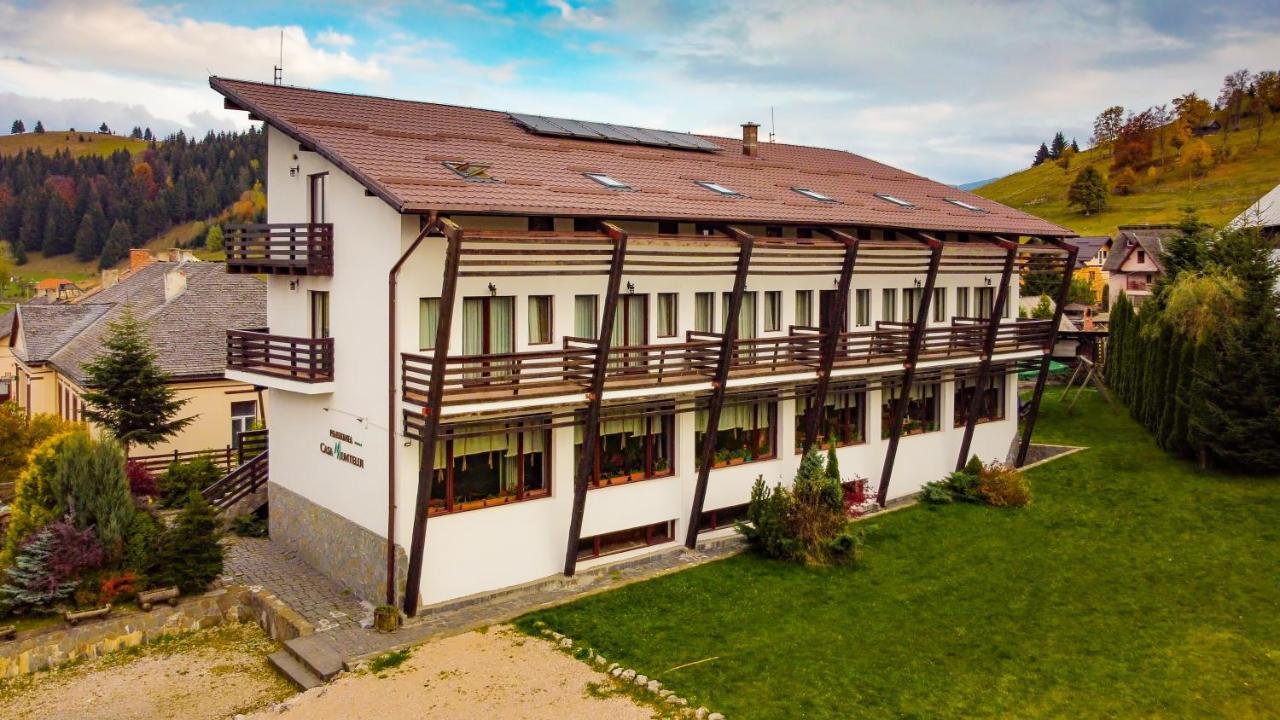 Casa Muntelui Hotell Fundata Eksteriør bilde